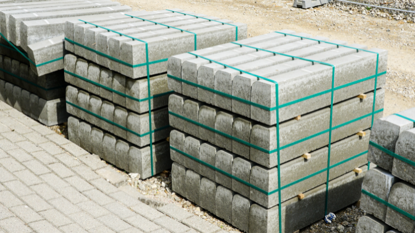 Saiba o que precisa ser documentado nos ensaios e no controle de qualidade de blocos de concreto e entenda a importância desse processo com Valderci Malagosini Machado.